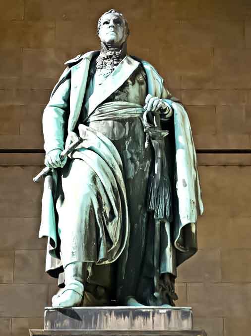 Feldherrnhalle_Fuerst_Wrede.jpg
