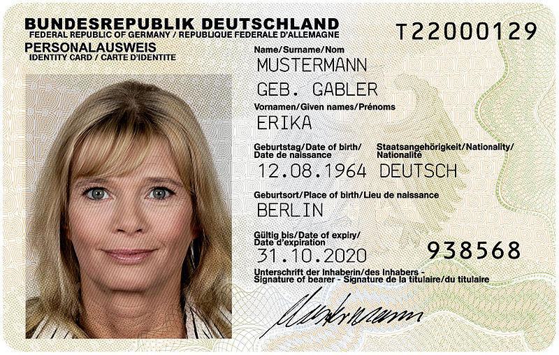Triologie_BRD_Ausweis.jpg
