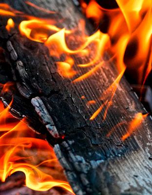 fire-437813_1920.jpg